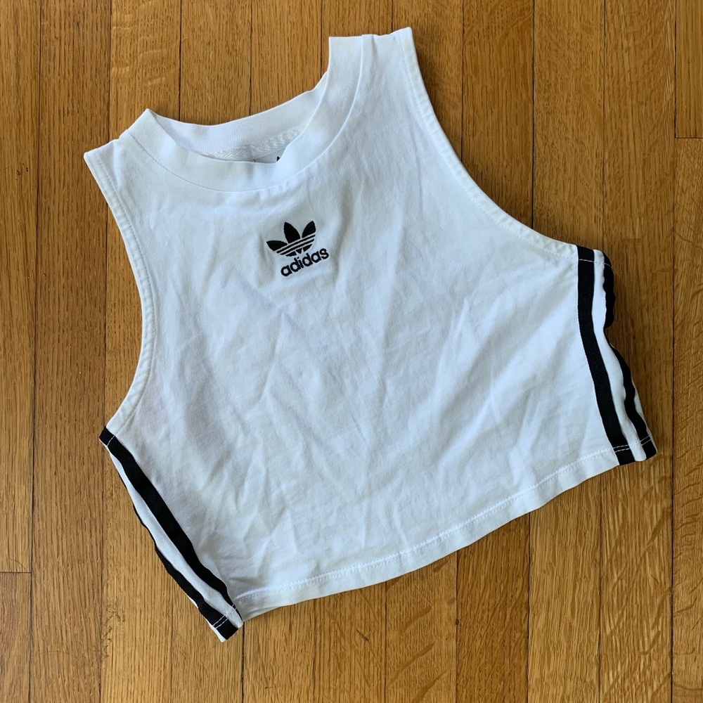 ADIDAS CROP TOP